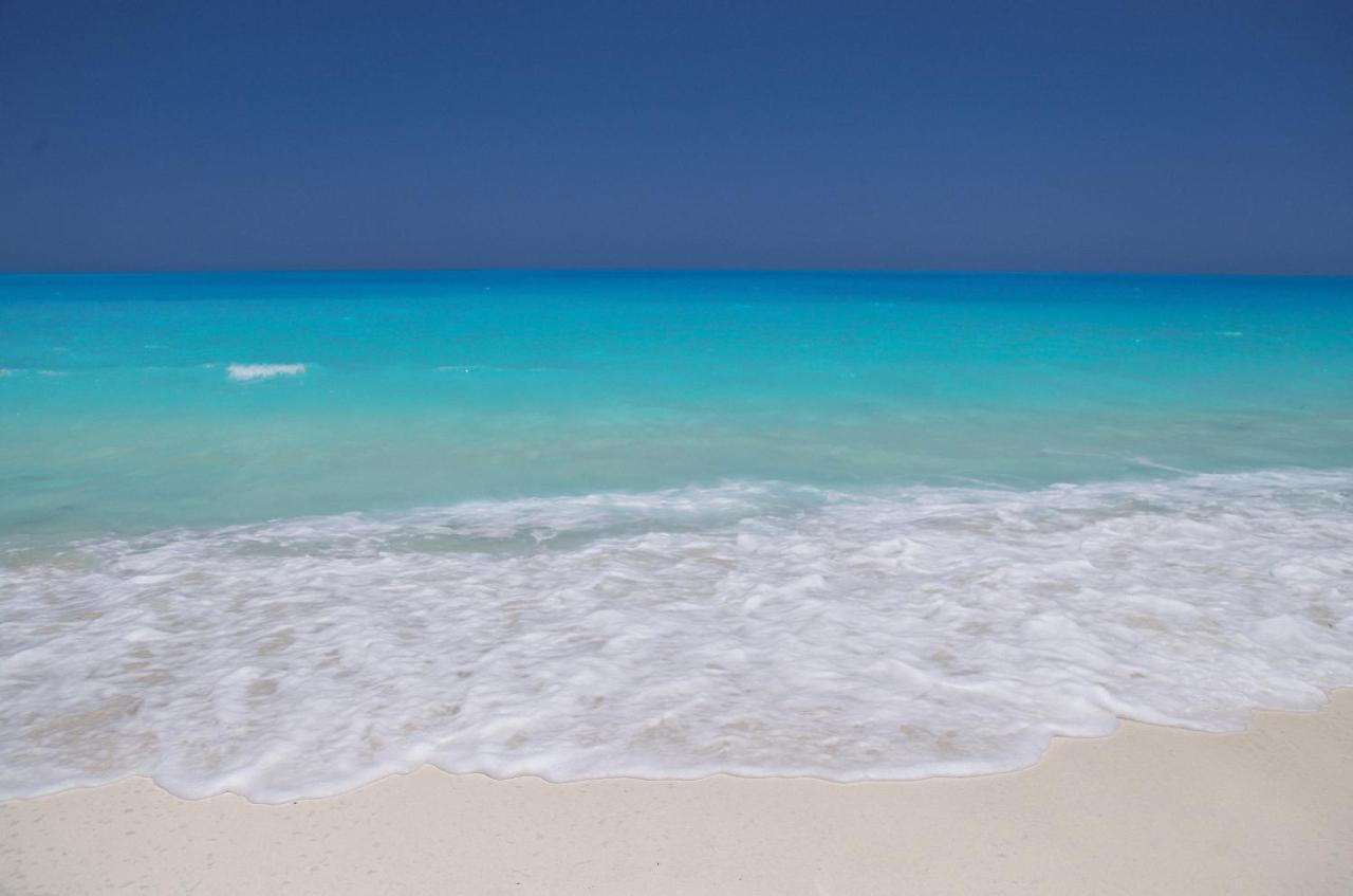 Villas Petro Beach El Alamein Luaran gambar